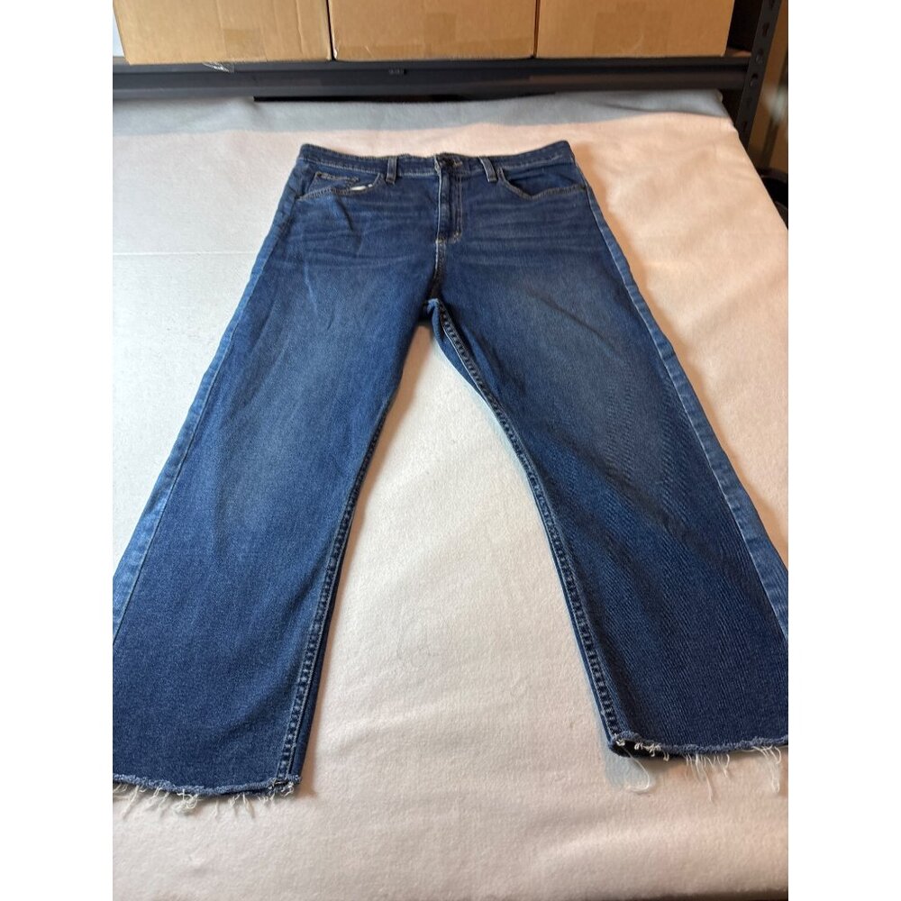 BDG Mens Distressed Straight Leg Jeans Blue Denim 35X23
